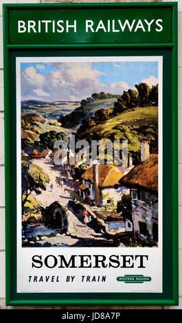 Vieux style années 50 British Railways affiche pour le Somerset sur le chemin de fer à vapeur de Swanage Banque D'Images