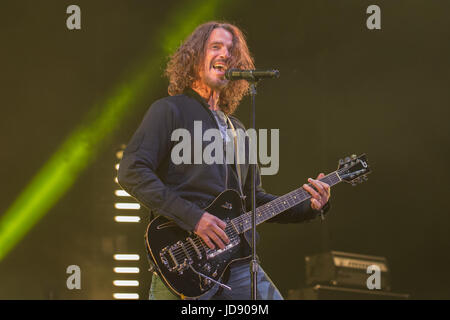 Chris Cornell de Soundgarden effectue au nord de l'invasion, 2017 à Somerset Amphitheater, Somerset, WI, USA le 13 mai 2017 mettant en vedette : Chris Cornell Où : Chicago, Illinois, United States Quand : 13 mai 2017 Banque D'Images