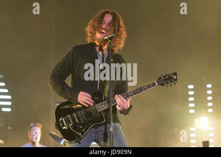 Chris Cornell de Soundgarden effectue au nord de l'invasion, 2017 à Somerset Amphitheater, Somerset, WI, USA le 13 mai 2017 mettant en vedette : Chris Cornell Où : Chicago, Illinois, United States Quand : 13 mai 2017 Banque D'Images