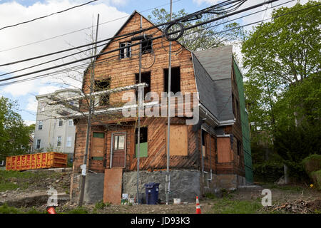 Des capacités de travail de préservation en cours sur trois étages en bois chambre savin hill Boston USA Dorchester Banque D'Images