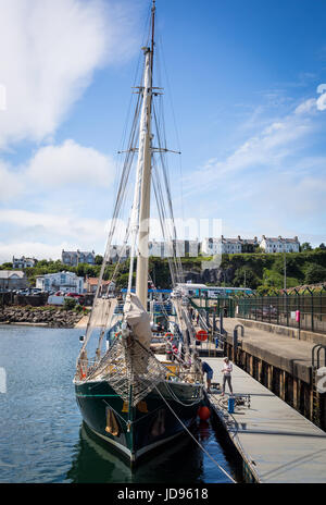 Port et Marina de Ballycastle Banque D'Images