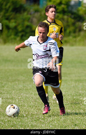 Darren Lee Taylor participe à un match de football de célébrité caritatif Banque D'Images