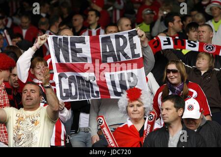 FANS DE SHEFFIELD UNITED DANS LE S CRYSTAL PALACE V SHEFFIELD UNI SELHURST PARK Londres Angleterre 03 Mai 2009 Banque D'Images