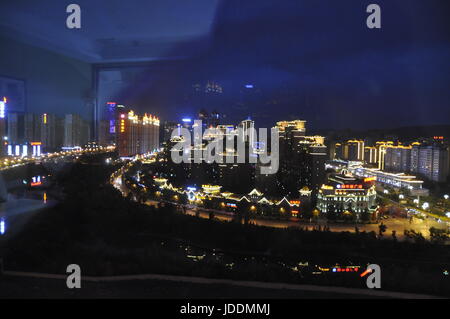 Xining, Xining, Chine. 18 Juin, 2017. Xining, Chine-Juin 18 2017 : (usage éditorial uniquement. Chine).Paysage de Xining, Province de Qinghai, dans le nord-ouest de la Chine, 18 juin, 2017. Crédit : SIPA Asie/ZUMA/Alamy Fil Live News Banque D'Images