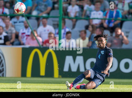 Kielce, Pologne. 19 Juin, 2017. Nathaniel Chalobah (FRA) Football/Football : joueurs sous-21 Championship Pologne 2017 match du groupe A entre la Slovaquie 1-2 Angleterre à Kolporter Arena de Kielce en Pologne . Credit : Maurizio Borsari/AFLO/Alamy Live News Banque D'Images