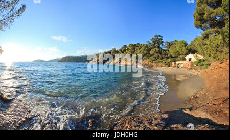 France, Var (83), le Cavalaire-sur-Mer, le domaine du Rayol, la baie du Figuier, point de départ du jardin marin (utilisation Presse et édition livre Banque D'Images