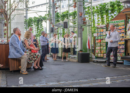 Londres, Royaume-Uni. Jun 21, 2017. Graines d'Italie sont heureux d'annoncer l'ouverture de leur deuxième sortie, un pop up store à Londres les plus anciens et les plus en cuisine gastronomique, le lieu 1 000 ans Borough Market du 16 au 29 juin. Fresh d'avoir exposé au RHS Chelsea Flower Show, ils seront dans le marché de Borough Market Hall dans l'un des plus occupés des parts de marché et ils croient que ce sera le premier magasin de semences dédié à ouvrir dans le centre de Londres pour une génération. Credit : Jonathan Ward/Alamy Live News Banque D'Images