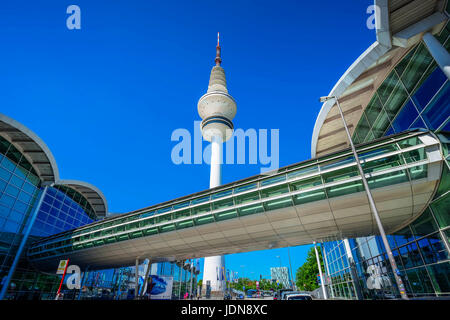 Halls et tour de télévision de Hambourg, Allemagne, Europe, Fernsehturm und Messehallen à Hamburg, Deutschland, Europa Banque D'Images