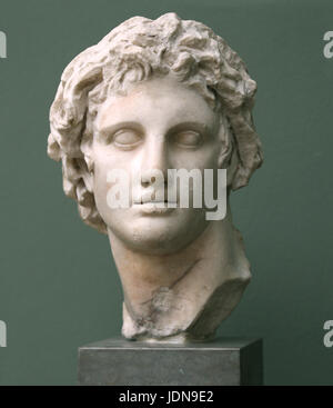 Alexandre le Grand (356 -323 av. J.-C.). Roi de Macédoine. Buste en marbre d'Alexandria, copie d'un portrait d'Lisipo sculpture ca. 330 BC. Banque D'Images