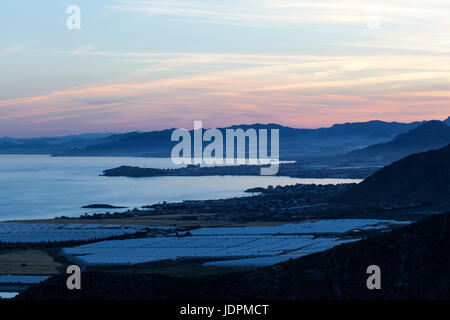 Vue sur la côte méditerranéenne près de la ville de Mazarron, région de Murcie, Espagne Banque D'Images