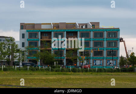 Asbury Park, NJ USA -- 14 juin 2017 un site de construction à Asbury Park, New Jersey. usage éditorial seulement Banque D'Images