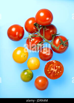 tomates cerises Banque D'Images