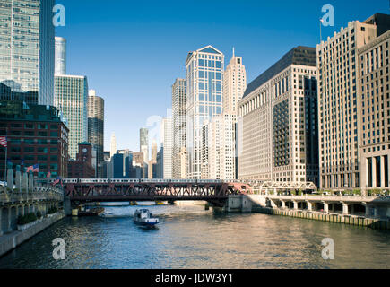 Wells Street Bridge, la boucle, le centre-ville de Chicago, Illinois, États-Unis Banque D'Images