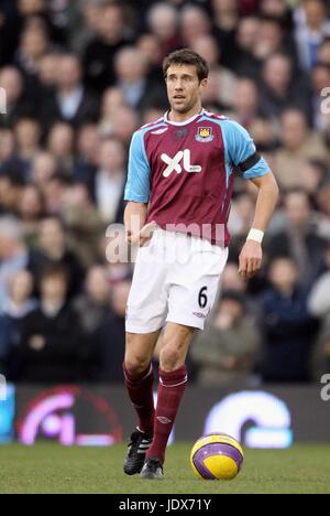 MATTHEW UPSON West Ham United FC CRAVEN COTTAGE Londres Angleterre 23 Février 2008 Banque D'Images