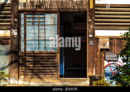 Feuille d'érable colorée pour adv ou autres fins utiliser Banque D'Images
