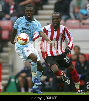 WRIGHT-PHILLIPS & CHIMBONDA SUNDERLAND V MANCHESTER CITY STADIUM OF LIGHT SUNDERLAND ENGLAND 31 Août 2008 Banque D'Images