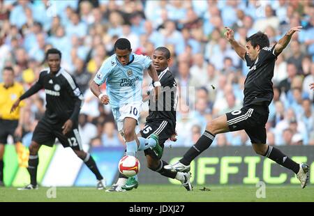 ROBINHO ET DÉFI DÉCO V MANCHESTER CITY CHELSEA CITY OF MANCHESTER STADIUM MANCHESTER EN ANGLETERRE 13 Septembre 2008 Banque D'Images