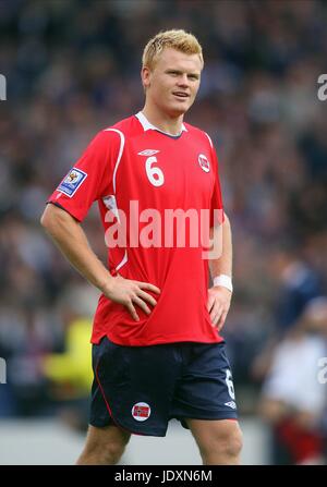 JOHN ARNE RIISE NORVÈGE HAMPDEN PARK GLASGOW ECOSSE 11 Octobre 2008 Banque D'Images