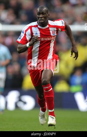 MAMADY SIDIBE Stoke City FC CITY OF MANCHESTER STADIUM MANCHESTER EN ANGLETERRE 26 Octobre 2008 Banque D'Images