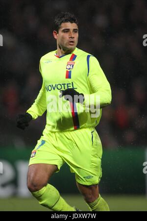 EDERSON OLYMPIQUE LYONNAIS STADE DE GERLAND LYON FRANCE 10 Décembre 2008 Banque D'Images