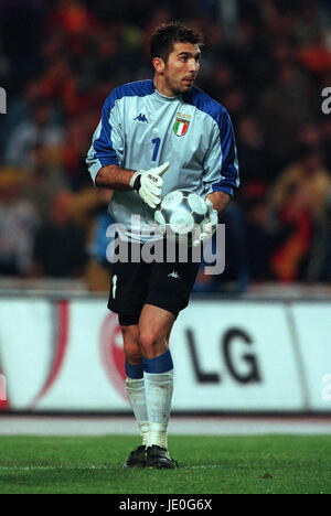 GIANLUIGI BUFFON ITALIE & PARMA 29 Mars 2000 Banque D'Images