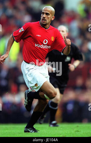 JUAN VERON MANCHESTER UNITED FC STADE REEBOK BOLTON ANGLETERRE 22 Septembre 2001 Banque D'Images