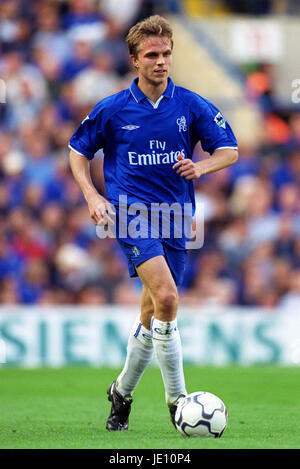 JESPER GRONKJAER CHELSEA FC STAMFORD BRIDGE Londres Angleterre 08 Septembre 2001 Banque D'Images