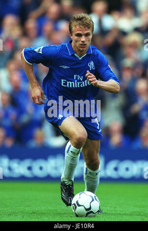 JESPER GRONKJAER CHELSEA FC STAMFORD BRIDGE Londres Angleterre 08 Septembre 2001 Banque D'Images