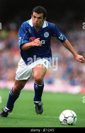 CALLUM DAVIDSON Leicester City FC FILBERT STREET LEICESTER ANGLETERRE 18 Août 2001 Banque D'Images