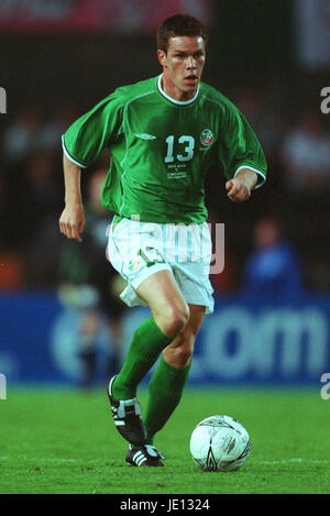 STEVE ÉGLEFIN RÉPUBLIQUE D'IRLANDE & FULHAM 15 Août 2001 Banque D'Images