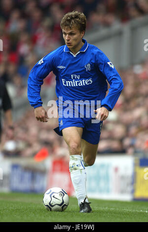 JESPER GRONKJAER CHELSEA FC ANFIELD LIVERPOOL 24 Mars 2002 Banque D'Images