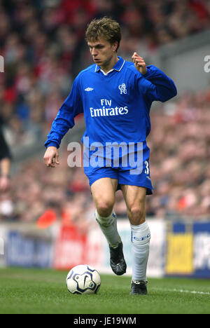 JESPER GRONKJAER CHELSEA FC ANFIELD LIVERPOOL 24 Mars 2002 Banque D'Images