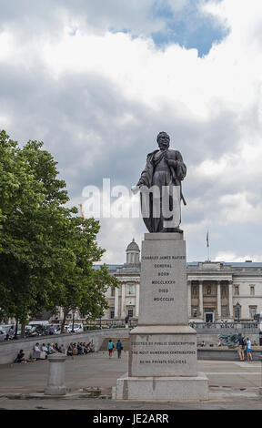 Le général Charles James Napier statue en dehors de la National Gallery à Trafalgar Square à Londres, Banque D'Images