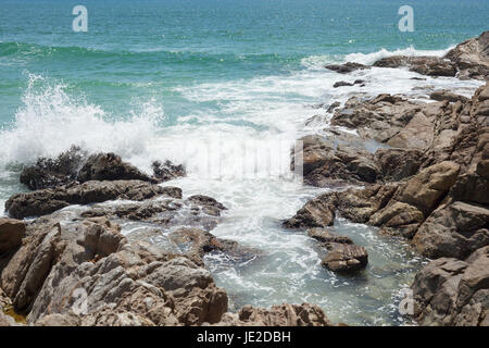 Detailaufnahme von Felsen und Meer Banque D'Images