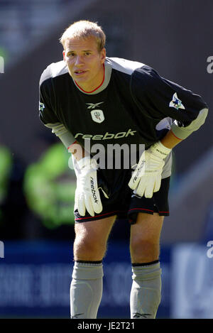 JUSSI JAASKELAINEN BOLTON WANDERERS FC STADE REEBOK BOLTON 01 Septembre 2002 Banque D'Images