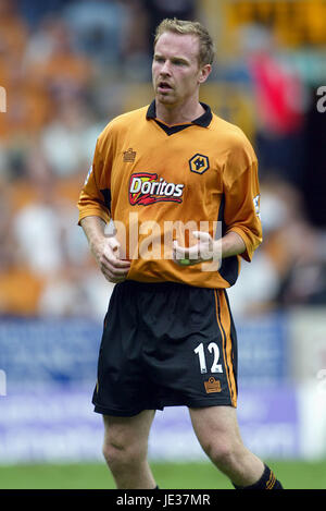 JODY CRADDOCK WOLVERHAMPTON WANDERS FC MOLINEUX WOLVERHAMPTON ENGLAND 20 Septembre 2003 Banque D'Images