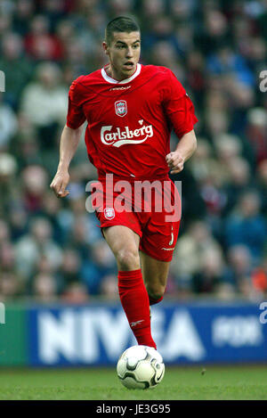 MILAN BAROS LIVERPOOL FC ANFIELD LIVERPOOL ANGLETERRE 08 Février 2003 Banque D'Images