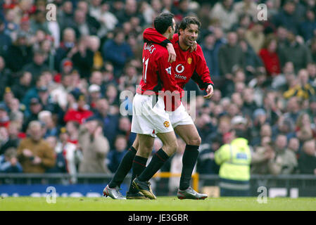 RUUD VAN NISTELROOY RYAN GIGGS MAN UTD V MAN CITY FC OLD TRAFFORD MANCESTER 09 Février 2003 Banque D'Images