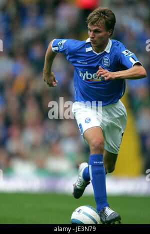 JESPER GRONKJAER BIRMINGHAM CITY FC ST ANDREWS BIRMINGHAM ENGLAND 18 Septembre 2004 Banque D'Images