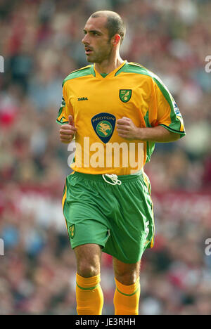 CRAIG FLEMING Norwich City FC OLD TRAFFORD MANCHESTER EN ANGLETERRE 21 Août 2004 Banque D'Images