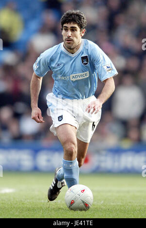 CLAUDIO REYNA Manchester City FC CITY OF MANCHESTER STADIUM MANCHESTER EN ANGLETERRE 25 Janvier 2004 Banque D'Images