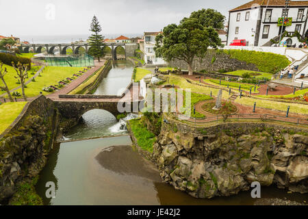 Ribeira Grande ville Des jardins sur l'île de São Miguel, l'archipel des Açores dans l'océan atlantique appartenant au portugal Banque D'Images