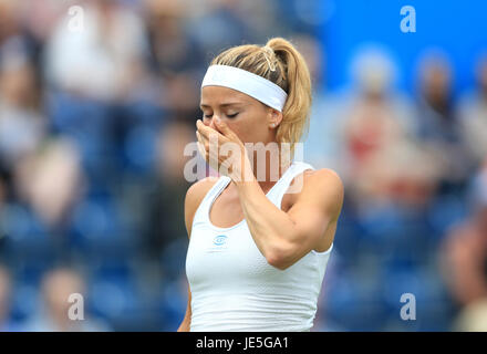 L'Italie Camila Giorgi réagit pendant son match contre l'Ukraine's Elina Svitolina pendant quatre jours de l'AEGON 2017 Classic à Edgbaston Priory, Birmingham. Banque D'Images