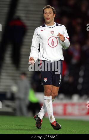 STEVE CHERUNDOLO USA & HANNOVER 96 Hampden Park Glasgow Ecosse 12 Novembre 2005 Banque D'Images