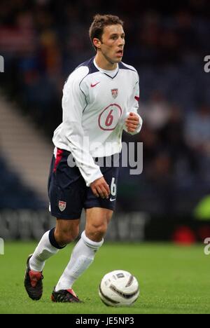 STEVE CHERUNDOLO USA & HANNOVER 96 Hampden Park Glasgow Ecosse 12 Novembre 2005 Banque D'Images