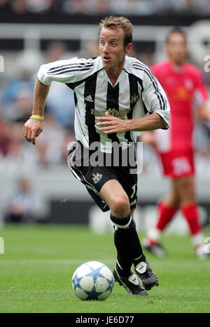 LEE BOWYER NEWCASTLE UNITED FC.ST JAMES PARK NEWCASTLE 23 Juillet 2005 Banque D'Images