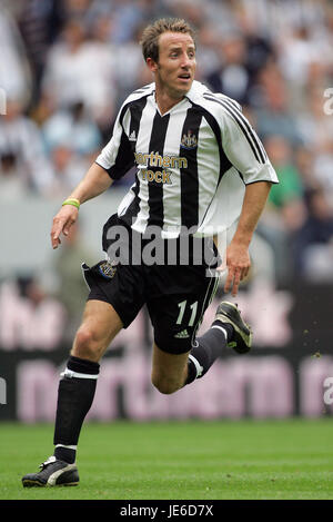 LEE BOWYER NEWCASTLE UNITED FC.ST JAMES PARK NEWCASTLE 23 Juillet 2005 Banque D'Images