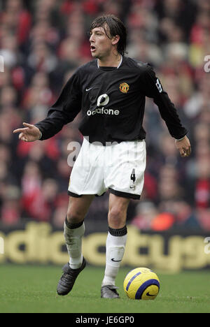 GABRIEL HEINZE MANCHESTER UNITED FC ANFIELD LIVERPOOL ANGLETERRE 15 Janvier 2005 Banque D'Images