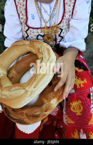 Pain traditionnel de Minho ( regueifas ). Notre Dame de l'agonie des festivités, la plus grande fête traditionnelle au Portugal. Viana do Castelo. Banque D'Images