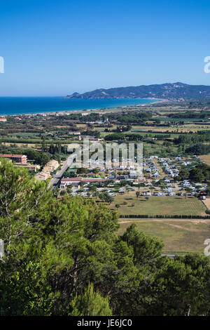 Vue de haut de la baie de l'Estartit sur la Costa Brava de Catalogne Banque D'Images